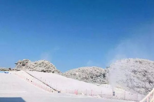 2021-2022巴山大峽谷滑雪場(chǎng)最新門(mén)票優(yōu)惠